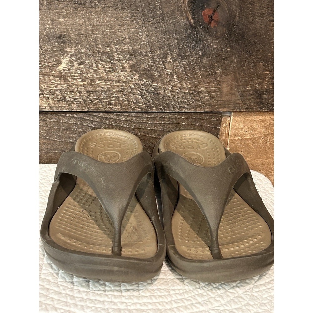 Crocs Brown Thong Sandals Unisex Size M6‎ W8